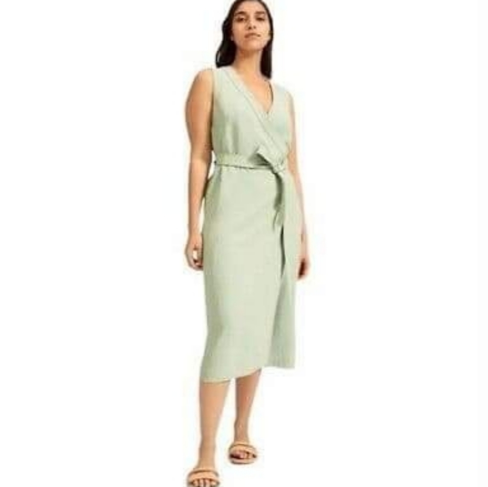 Everlane Japanese GoWeave Sleeveless Wrap …